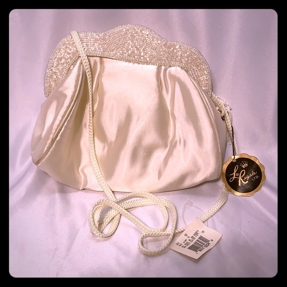 La Regale LTD Beaded Purse New With Tags